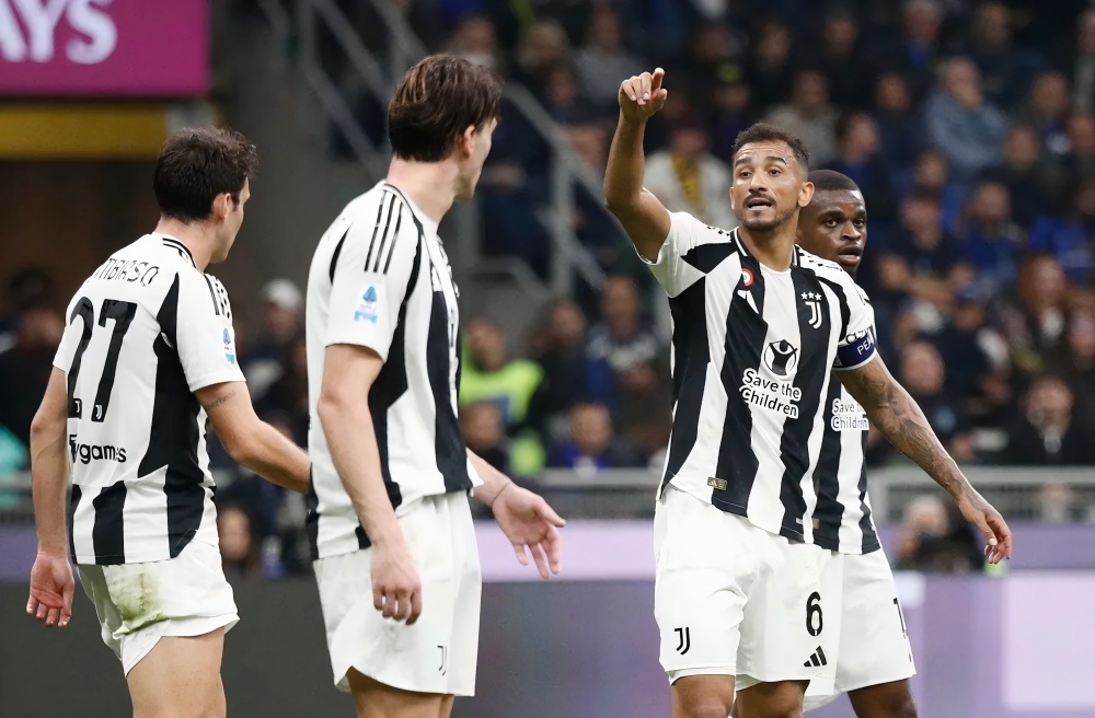 博彩平台推荐-尤文图斯球员集体自愿减薪支持球队(尤文图斯,队员)